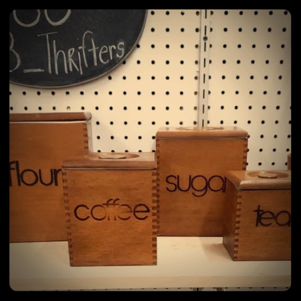 4 set wood vintage canister set